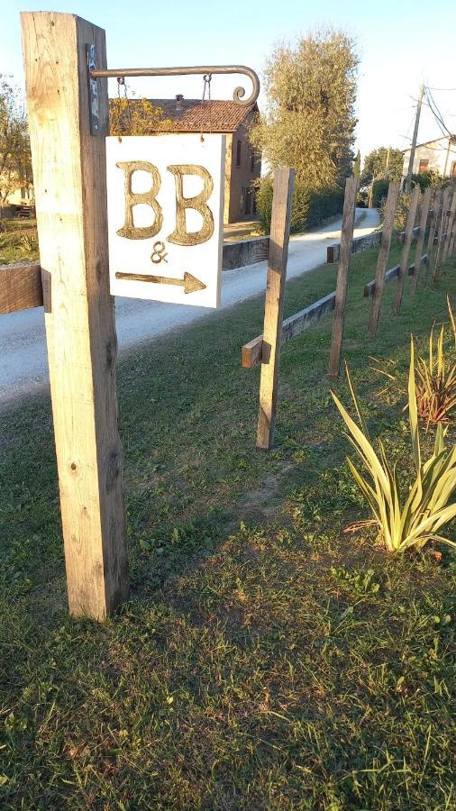 Bed and Breakfast Beb Montefratta Фратта-Терме Экстерьер фото