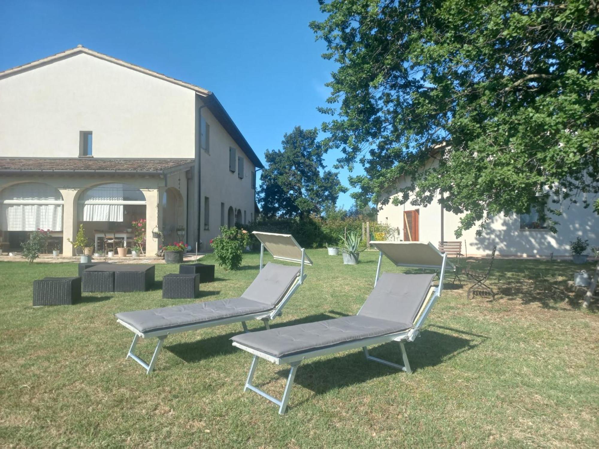 Bed and Breakfast Beb Montefratta Фратта-Терме Экстерьер фото